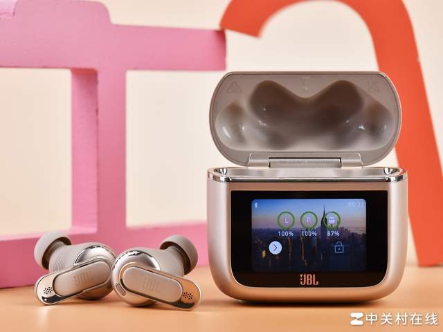L TOUR PRO3让每一刻都沉浸在音乐中爱游戏app网站手机版音乐商务舱再升级JB(图1)
